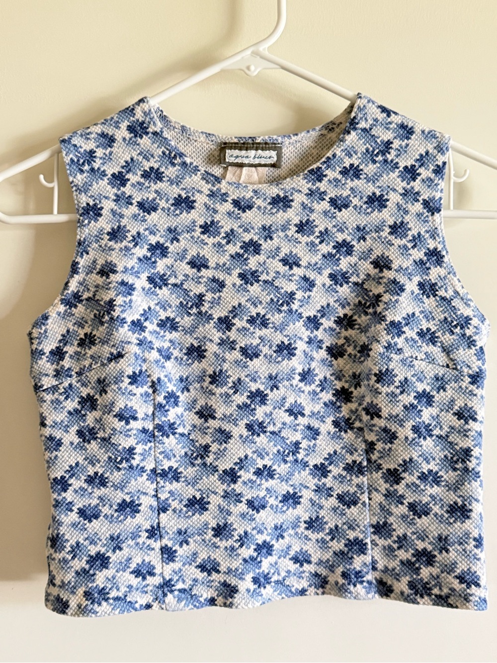 Aqua Blues Floral Crop Top EUC